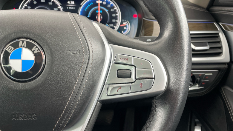 BMW 7 Series 740e Exclusive 4dr Auto Saloon